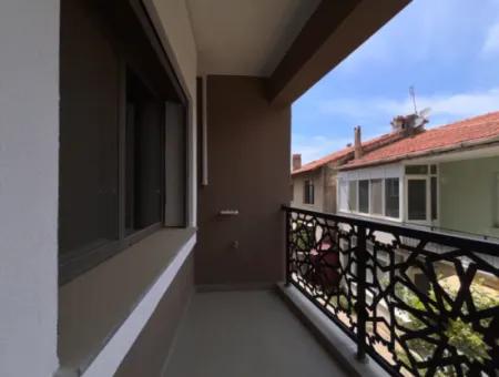 2 1 Apartment For Sale In The City Center With Indoor Parking, Elevator And Balcony