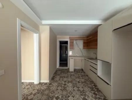 Comfortable And Luxury Flat For Sale In Seferihisar Çolak Ibrahim Bey Neighborhood