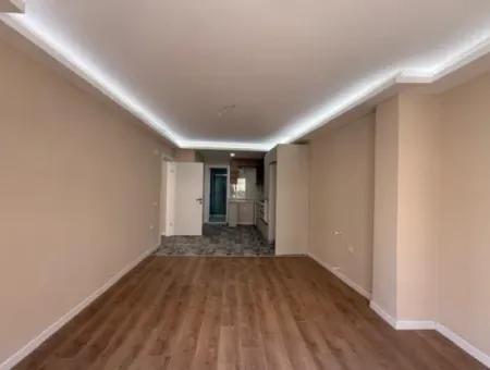Modern 1 1 Apartment For Sale In Seferihisar Çolak İbrahim Neighborhood