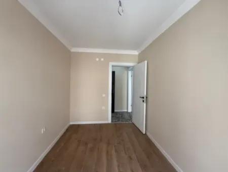 Modern 1 1 Apartment For Sale In Seferihisar Çolak İbrahim Neighborhood