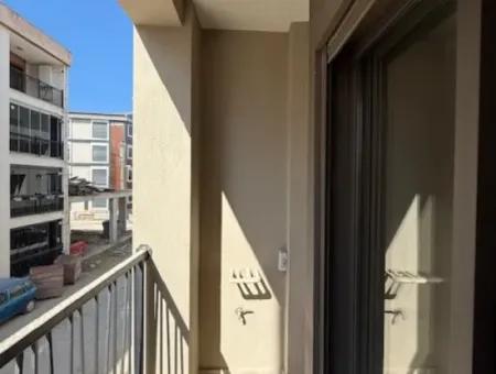 Modern 1 1 Apartment For Sale In Seferihisar Çolak İbrahim Neighborhood