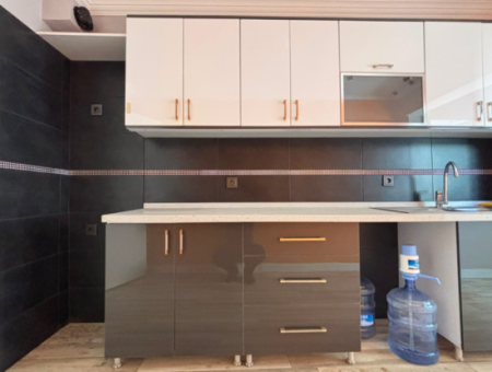 1St Floor 3 1 Parking Lot Mua/Office For Rent In Alsancak Şair Eşref