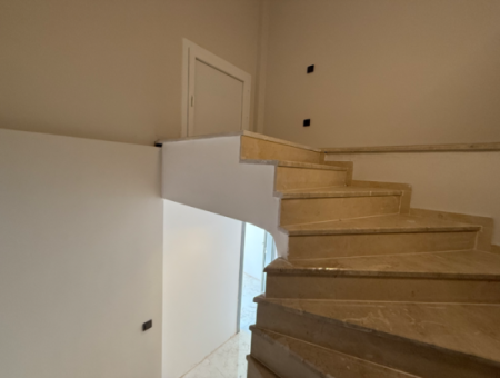 4 1 Triplex Villa In Seferihisar Camikebir District