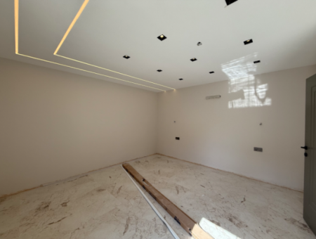4 1 Triplex Villa In Seferihisar Camikebir District