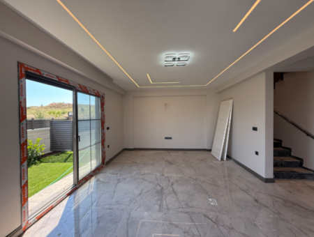 Modern Villa With Pool For Sale Near Seferihisar Akarca Bora Bora Houses