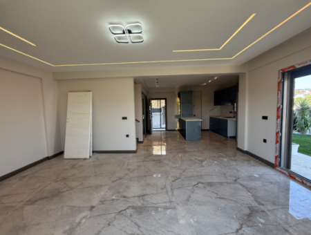 Modern Villa With Pool For Sale Near Seferihisar Akarca Bora Bora Houses