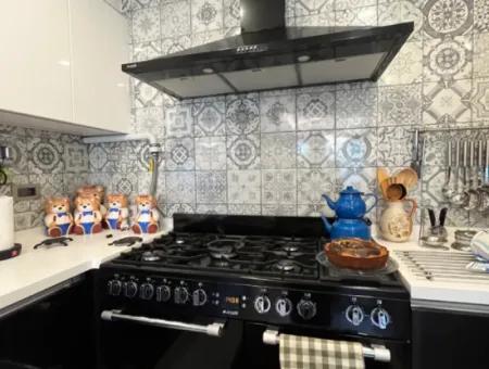 Private Villa With Terrace And Winter Garden In A Corner Location In Saygin Stil Yali