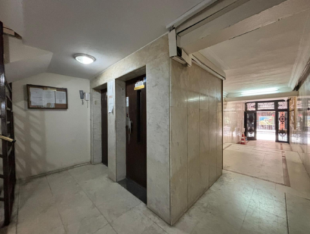 Near Alsancak Port And Station 30M2 Office For Rent