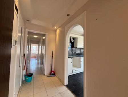 Alsancak Gazi School Opposite Open Front 3 1 Well-Kept Flat For Rent