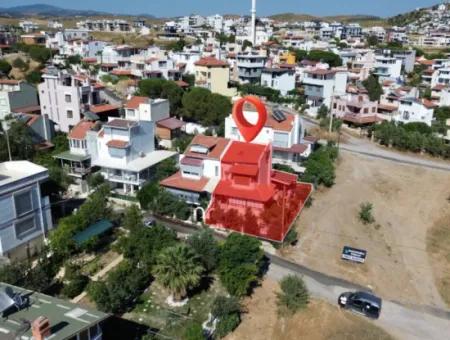 Summer Villa For Sale With Garden On 3 Sides, Within Walking Distance Of Akarca Beach