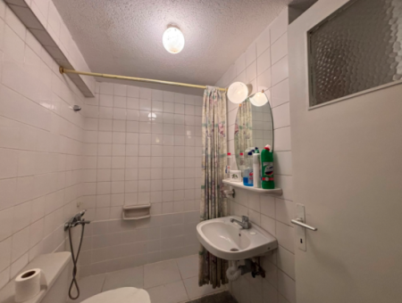 3 1 2Nd Floor 100M2 Flat For Rent Close To Alsancak Gündoğdu Square