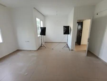 2 1 Apartment For Rent In The Heart Of Sığacık, Within Walking Distance Of Marina And Castle!