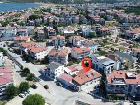 2 1 Apartment For Rent In The Heart Of Sığacık, Within Walking Distance Of Marina And Castle!