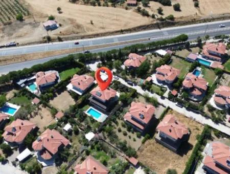 Villa With Pool For Sale In Seferihisar Ulamış | Fully Detached 5 1 Luxury Villa In Turunçevler Sitesi