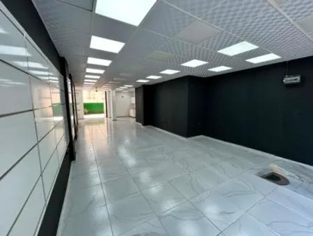 100M2 Shop With Garden On Main Street Near The Fair Republic Gate