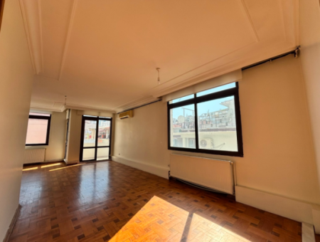 2 1 110M2 Well-Maintained Flat For Rent Near Alsancak Tevfik Fikret!