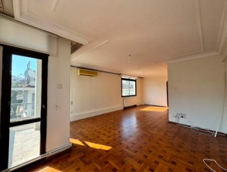 2 1 110M2 Well-Maintained Flat For Rent Near Alsancak Tevfik Fikret!