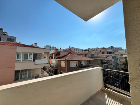 2 1 110M2 Well-Maintained Flat For Rent Near Alsancak Tevfik Fikret!