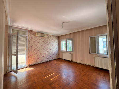 2 1 110M2 Well-Maintained Flat For Rent Near Alsancak Tevfik Fikret!