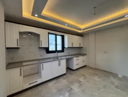 Private Villa For Sale In The Villas Area In The City Center Of Seferihisar