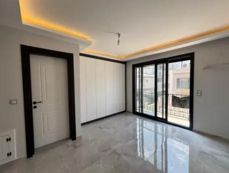 Private Villa For Sale In The Villas Area In The City Center Of Seferihisar