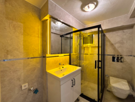 3 1 American Kitchen On Alsancak Cumhuriyet Boulevard Is Ready For Rent Both As An Office And As An Apartment, Where You Can Move Immediately.