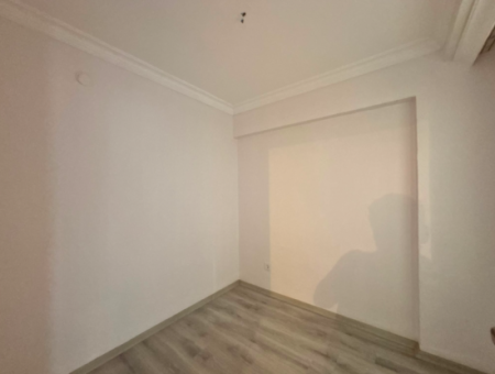3 1 American Kitchen On Alsancak Cumhuriyet Boulevard Is Ready For Rent Both As An Office And As An Apartment, Where You Can Move Immediately.