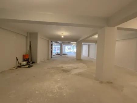 500 M² Duplex Commercial Area In A Prestigious Location In Seferihisar Bazaar Center