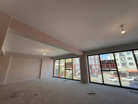 500 M² Duplex Commercial Area In A Prestigious Location In Seferihisar Bazaar Center