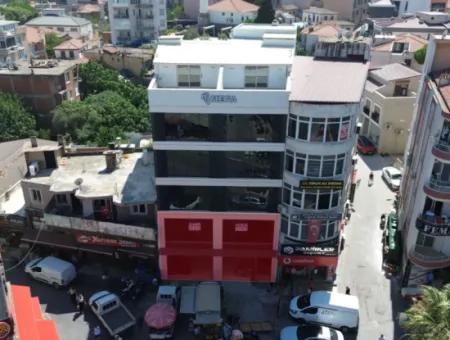 500 M² Duplex Commercial Area In A Prestigious Location In Seferihisar Bazaar Center