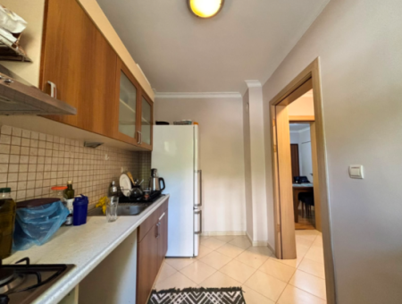 1.Floor 1 1 65M2 Secure Flat For Rent In Karşiyaka High Valley!
