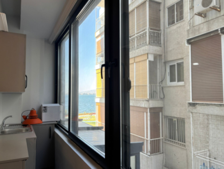 Alsancak Republic Square 4Th Floor Renovated Office/Workplace For Rent