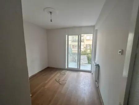 Near Kahramanlar Fair Natural Gas Clean 2 1 90M2 Flat For Rent