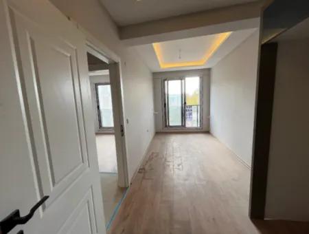 1 1 Flat For Rent In Seferihisar Center