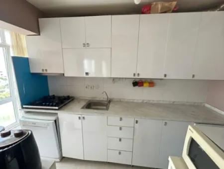 2 1 Flat For Sale Close To Karataş Hospital And Mithatpaşa Street
