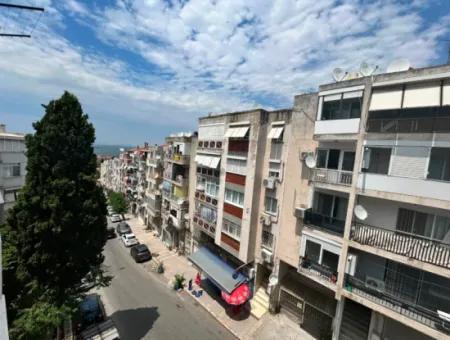 2 1 Flat For Sale Close To Karataş Hospital And Mithatpaşa Street