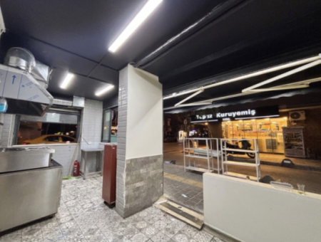 Corner Shop For Rent With Wc And Chimney On Alsancak Talatpaşa Boulevard!