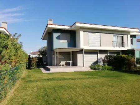 Urla Megapolis Houses, Both Away From The City And Close To The Center!