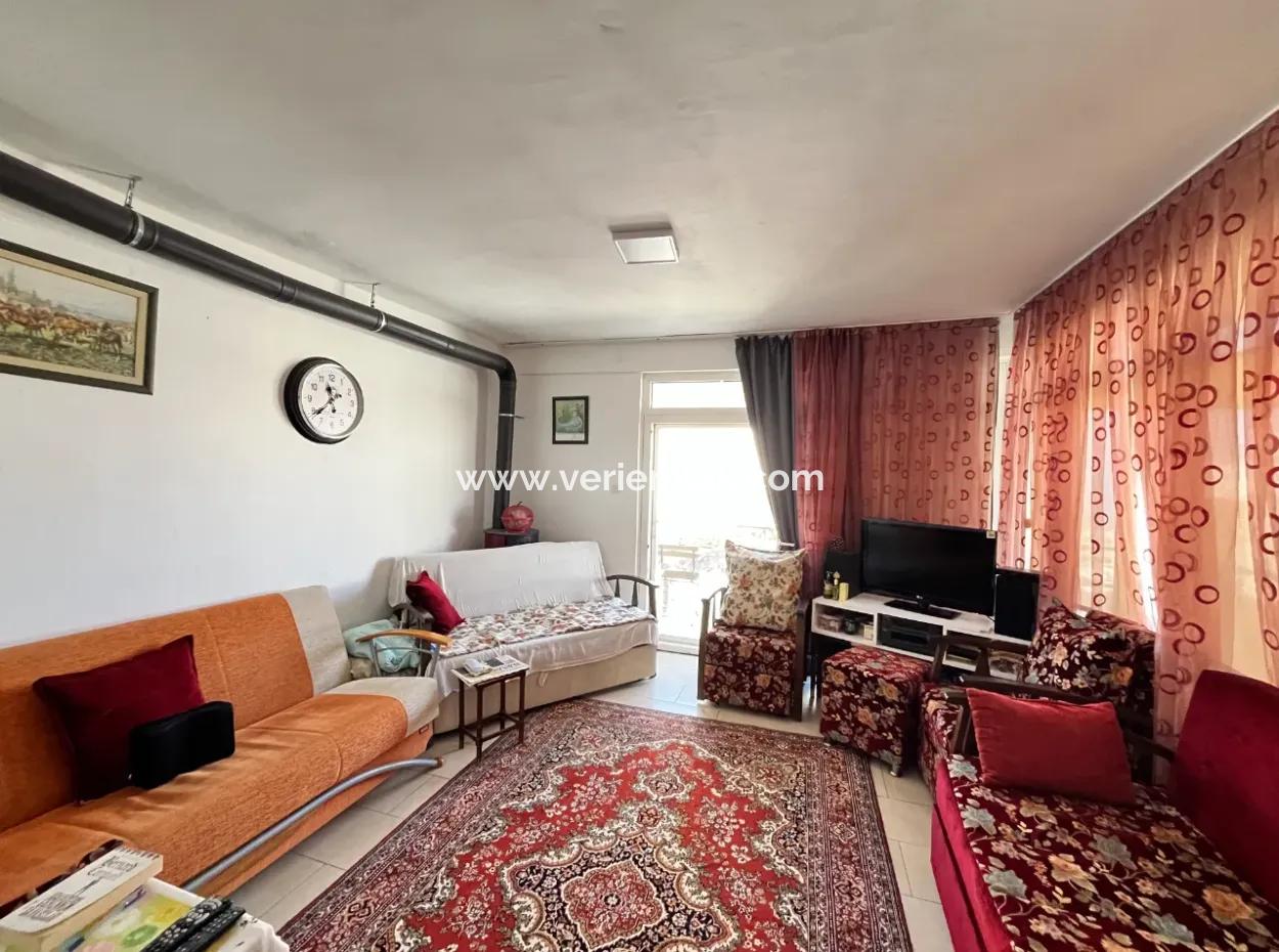 Seferihisar'ın Gözde Sitesi Banksis'te Kiralık Dubleks!