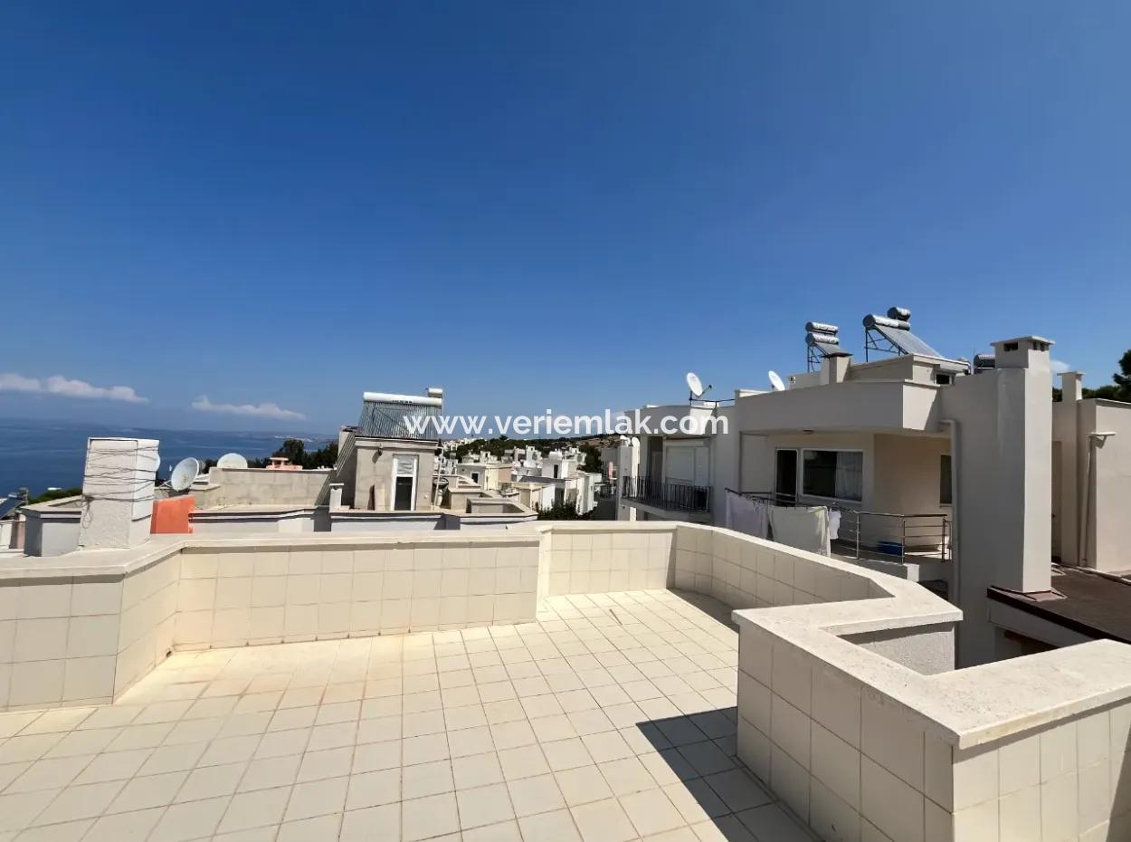 Seferihisar'ın Gözde Sitesi Banksis'te Kiralık Dubleks!