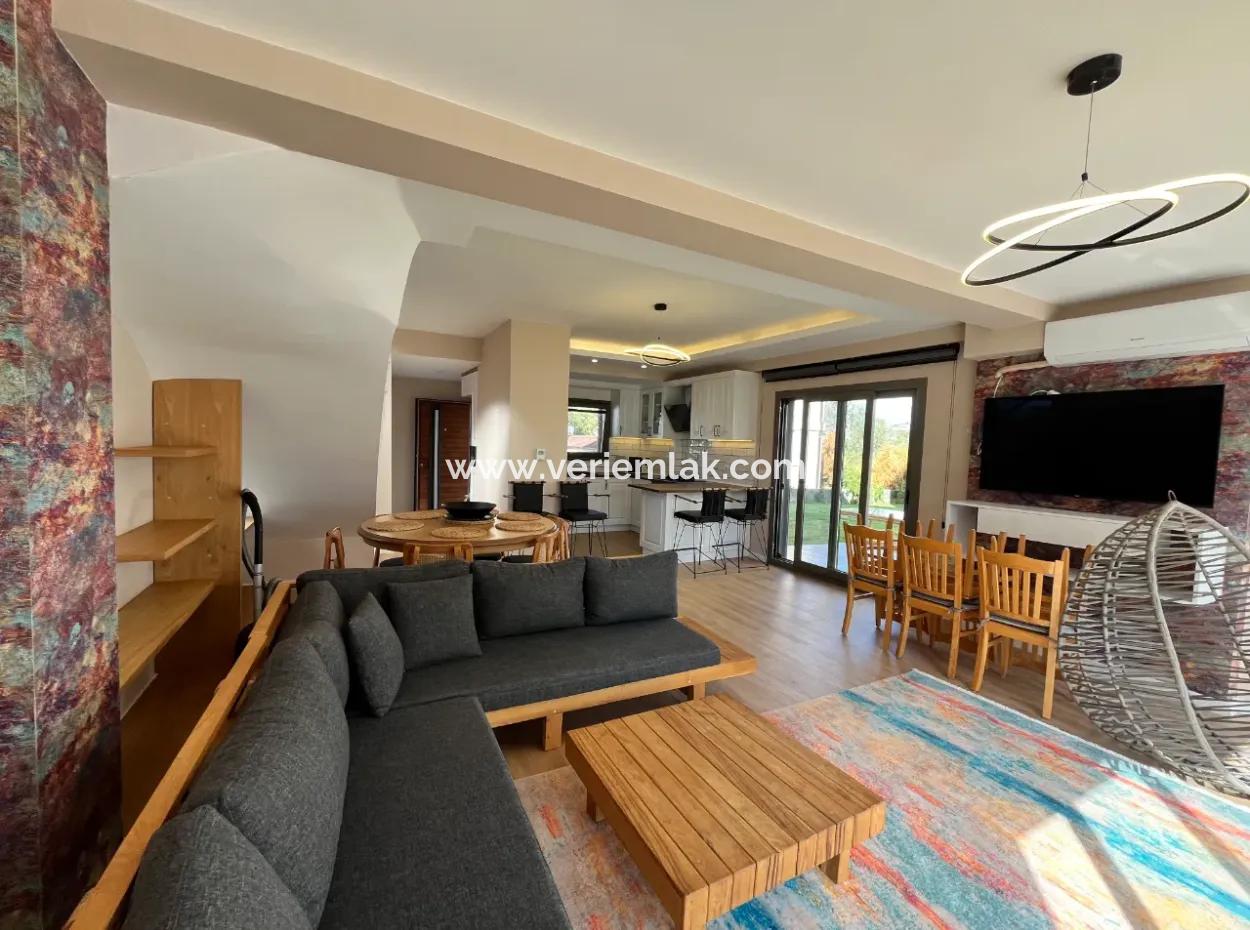 Seferihisar Sığacık’ta Eşyalı Lüks Villa Kiralama Fırsatı!