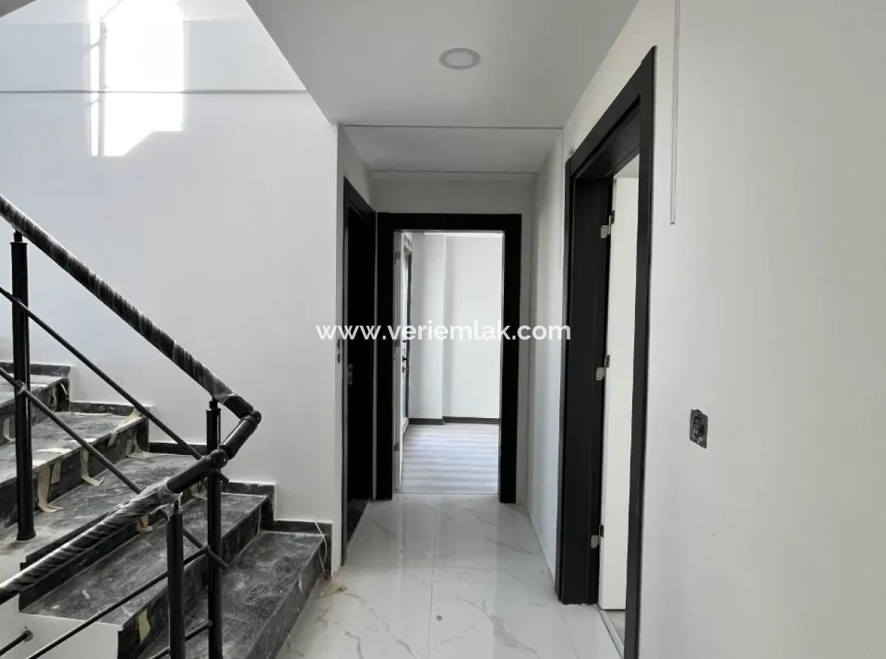 Denize 100 Metre Mesafede Sıfır Villa – Seferihisar Akarca Tepecik Mahallesi