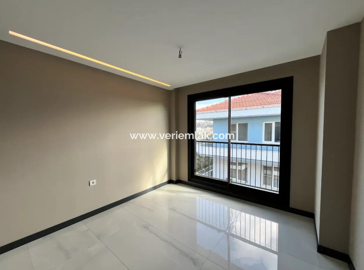 Sığacık’ın Kalbinde Modern Ve Lüks Yaşam 1+1 Daireler