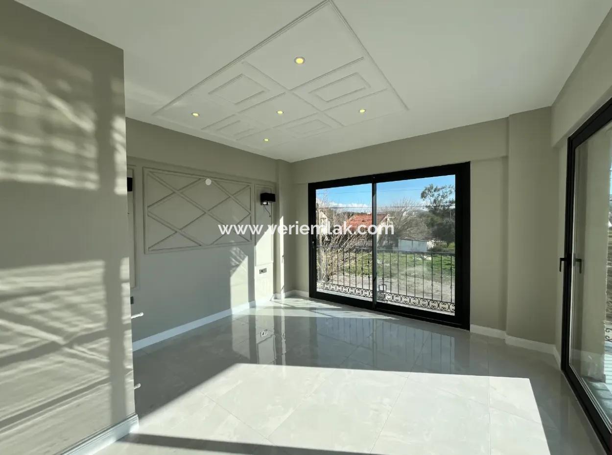 Denize Komşu Taş Villa İle Hayallerinizi Gerçekleştirin