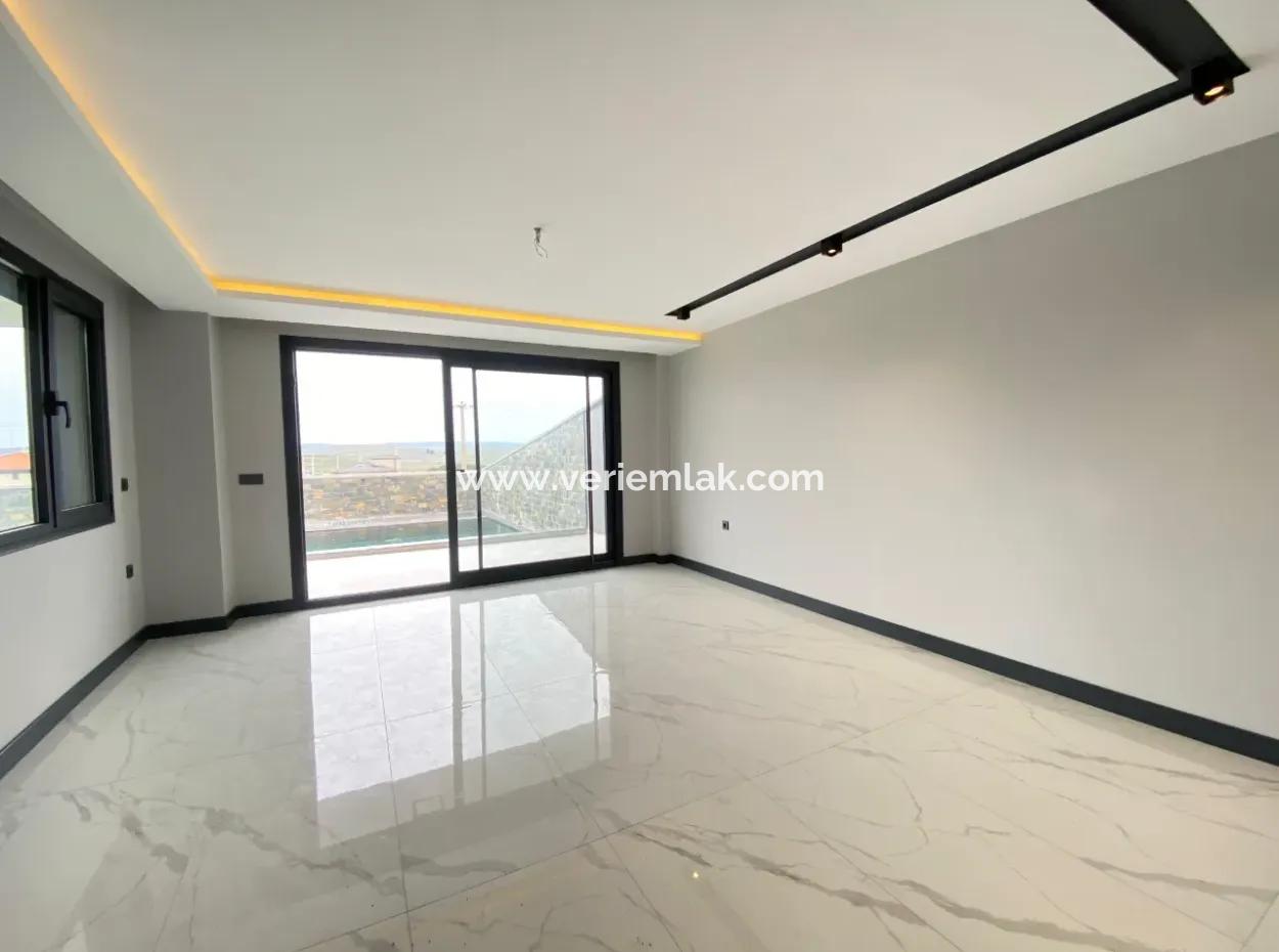 Veri'den Düzce Bahçeşehir'de Müstakil Havuzlu, 5+1 Villalar!