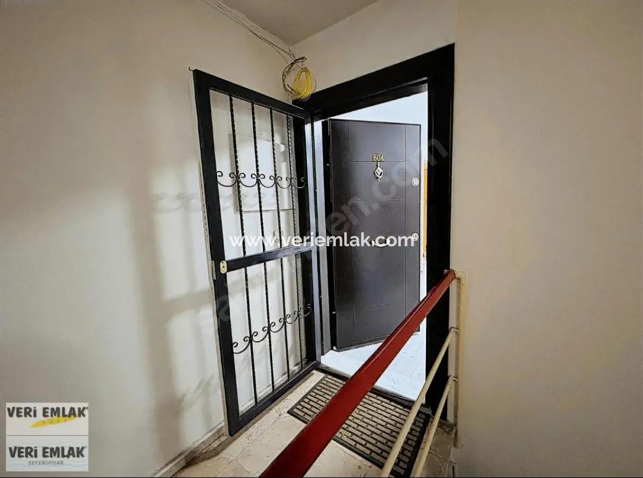 Alsancak Özel Sağlık Karşısı Şık Mobilyalı 1+1 Kiralık Daire