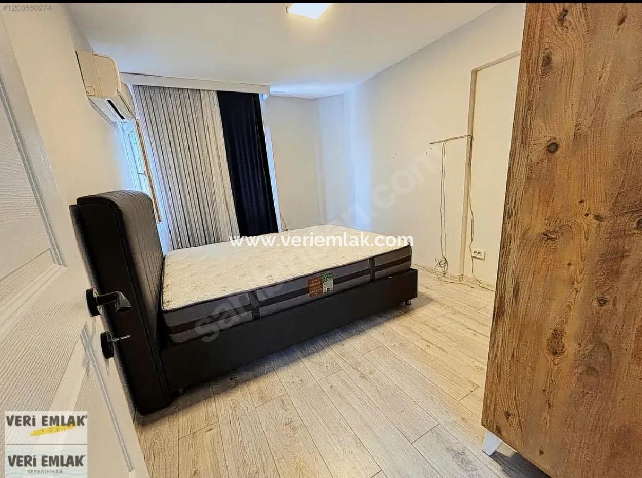 Alsancak Özel Sağlık Karşısı Şık Mobilyalı 1+1 Kiralık Daire