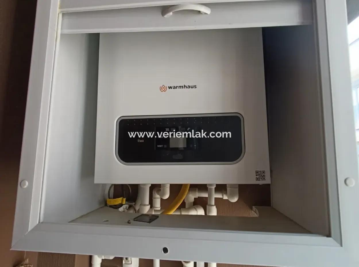 Seferihisar Çolakibrahimbey Mahallesinde, Eylül Life Sitesi'nde, Köşe Konumda, Lüks Mimarili Satılık 1+1 Daire