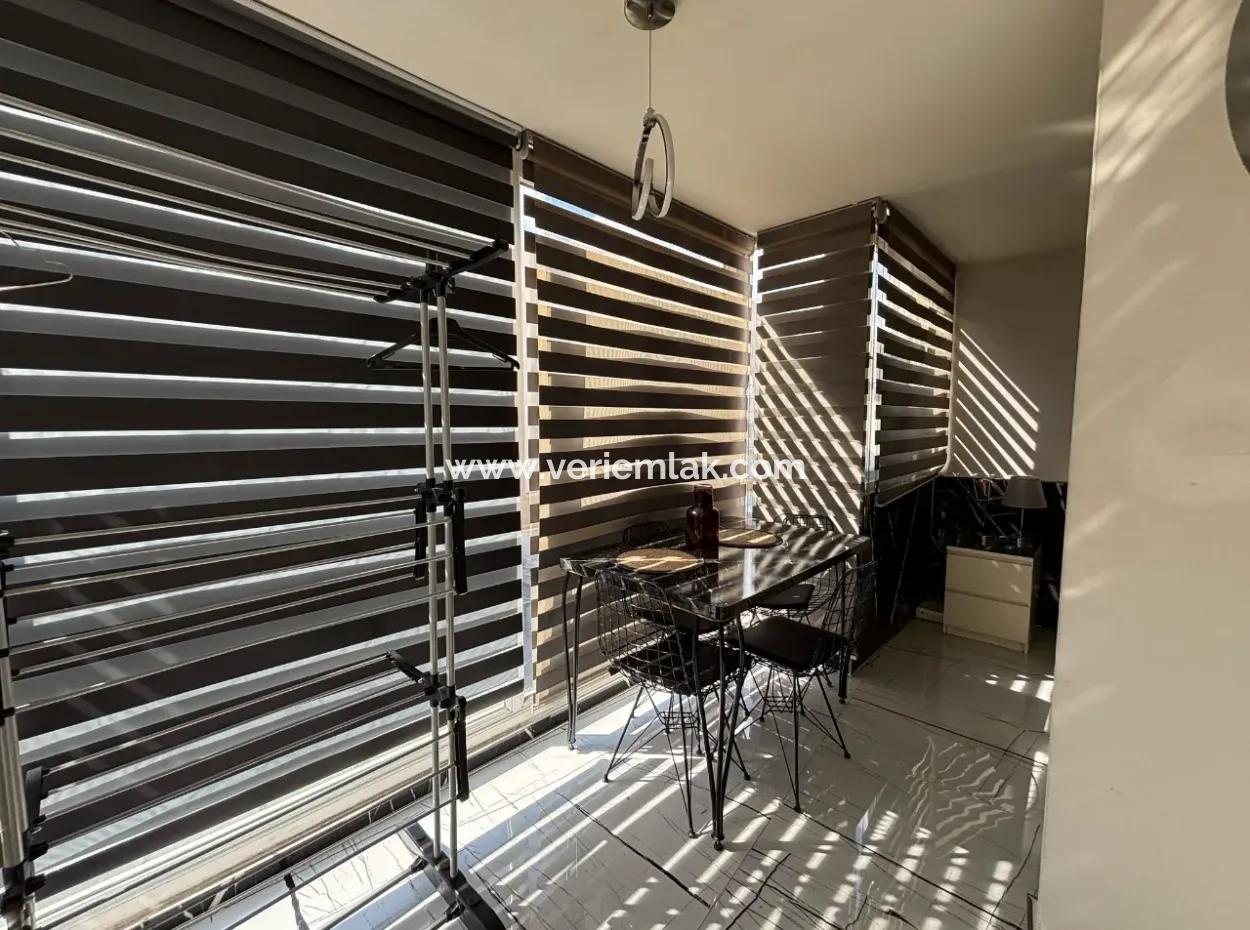 Alsancak Kordon Yakını Modern Eşyalı Jakuzili Kiralık Daire