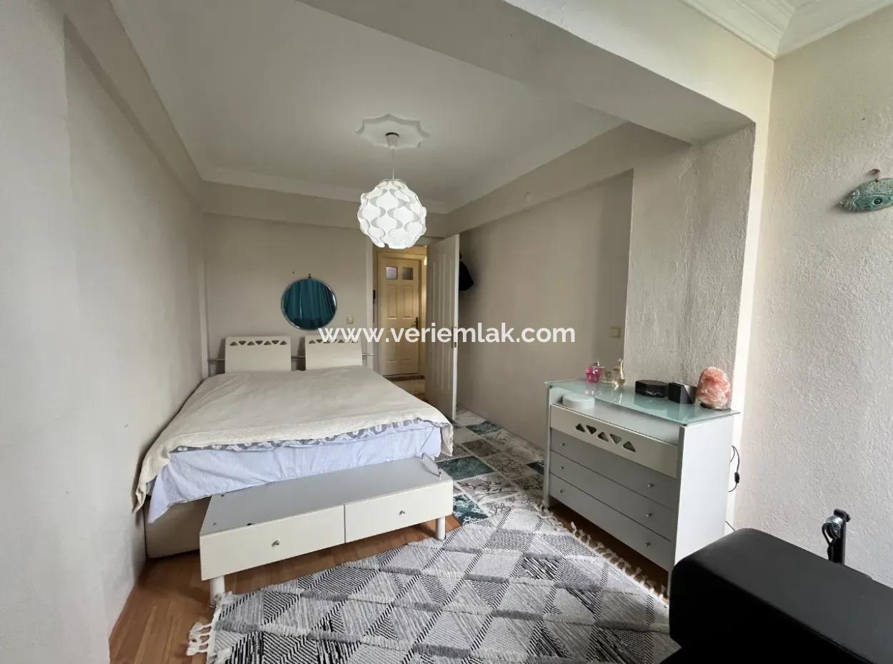 Gözsüzler Caddesi Üzerinde, Mandalina Bahçesi Manzaralı, Geniş Ve Işıl Işıl 3+1 Daire